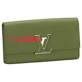 Louis Vuitton-Louis Vuitton Red Taurillon Capucines Wallet-Red