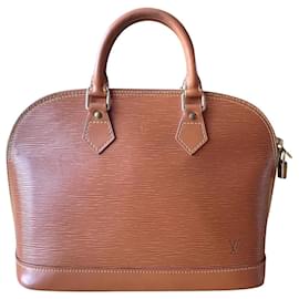 Louis Vuitton-Louis Vuitton Alma PM en piel Epi camel y atributos dorados-Beige