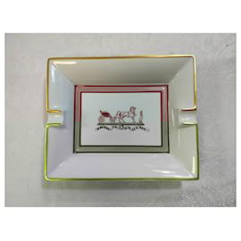 Hermès-float model-White