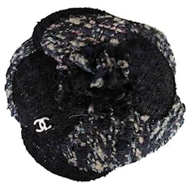 Chanel-Alfileres y broches-Azul marino