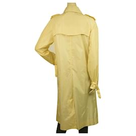 Burberry-Burberry Light Yellow Poliamida Raincoat Mac Trench Jacket Co em tamanho EUA8, Reino Unido10-Amarelo