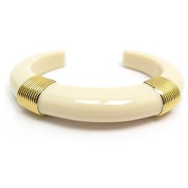 NOVA PULSEIRA AURELIE BIDERMANN KATT MARFIM KATBR03 MG PM T17 RESINA ERU Cru