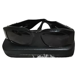 Gianni Versace-Sunglasses-Black