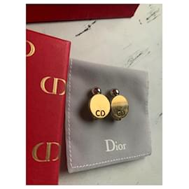 Dior-Ohrringe-Golden