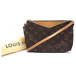 Louis Vuitton-Louis Vuitton Pallas Clutch Monogram Canvas Yellow calf leather Leather-Brown