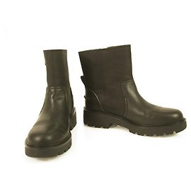 Botas de couro preto UGG com zíper lateral solas de bezerro botas 38.5 Preto