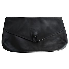 Emanuel Ungaro Navy Blue Leather Clutch Bag Navy blue
