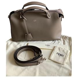 Fendi-Sacs à main-Beige