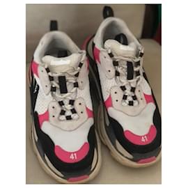 Balenciaga-Triple s-Negro,Rosa,Blanco