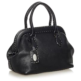 Fendi-Sac à main en cuir noir Selleria Fendi-Noir