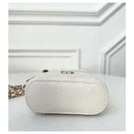 Chanel-SLG  with chain-White