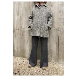 Burberry-Burberry casaco curto vintage t 40-Cinza