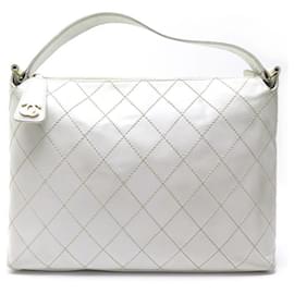 Autre Marque-CHANEL SHOPPING HANDBAG IN WHITE QUILTED LEATHER SQUARE QUILTED TOTE BAG-White