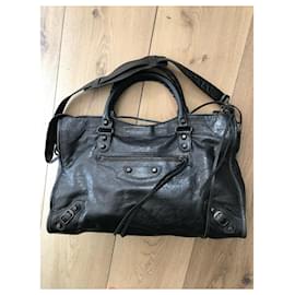 Balenciaga-Classic City medium-Black