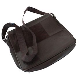 Salvatore Ferragamo Chocolate leather messenger bag. Dark brown