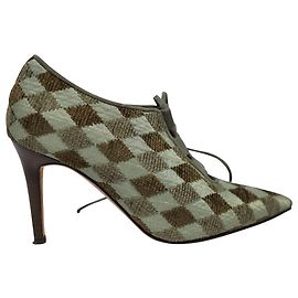 Manolo Blahnik Anka 90 Stivaletti Stringati in Pelle Velluto Verde Multicolore