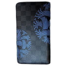 Louis Vuitton Zippy Organizer Damier Graphite Black