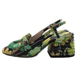 Fendi-Sandals-Green
