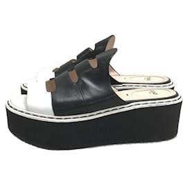 Fendi-Sandals-Black