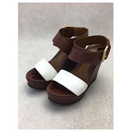 Fendi-Sandals-Brown,White
