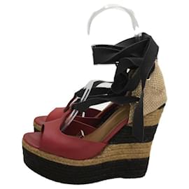 Fendi-Sandals-Multiple colors