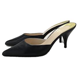Fendi-Sandals-Black