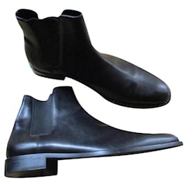 Yves Saint Laurent-Chelsea boots cuir noir, pointure 46.-Noir