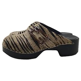 Fendi-Sandals-Beige