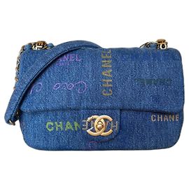 Chanel Bolsa jeans pequena com aba azul Azul