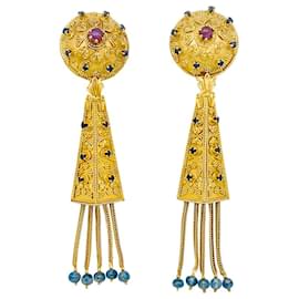 inconnue-PENDANT EARRINGS IN YELLOW GOLD, rubies and sapphires.-Other