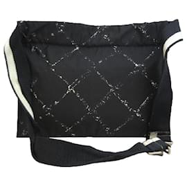 Chanel-[Used] Chanel Bag Waist Pouch Body Bag Old Travel Line AB Rank Black Black Ladies CHANEL-Black
