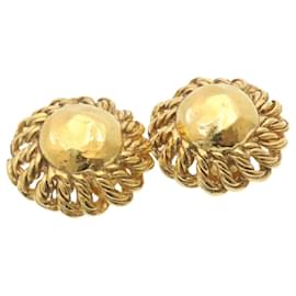 Chanel-CHANEL Clip-on Earring Gold Tone CC Auth ar5569-Other