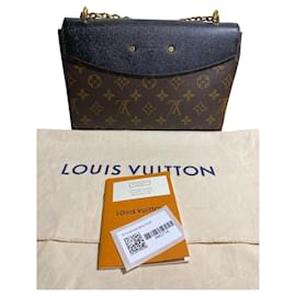 Louis Vuitton-Saint Placide-Negro