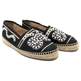 Fendi-Fendi espadrilles in black with pearl butterflies-Black