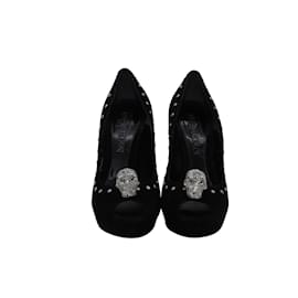 Alexander Mcqueen-Alexander McQueen Skull Embellished Peep Toe Pump in Black Suede-Black