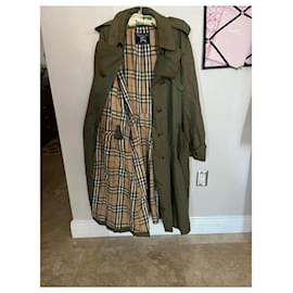 Burberry-Men Coats Outerwear-Olive green