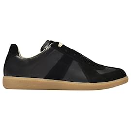 Maison Martin Margiela-Replica Low Top Sneakers in White Leather-Black