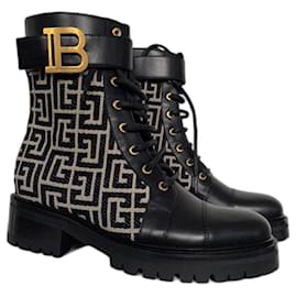 Balmain-Balmain Romy Ranger Ankle Boots in Black and Beige Monogram Canvas-Black