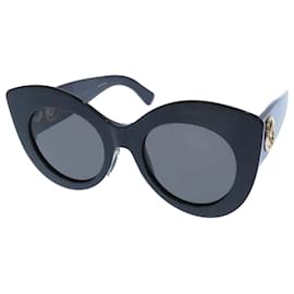 Fendi-Fendi Black Cat Eye Tinted Sunglasses-Black