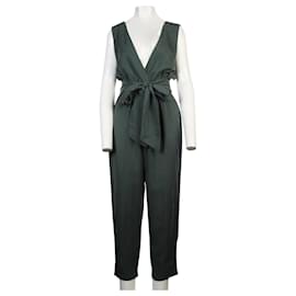Elia Essentials.-Sleeveless Jumpsuit-Green