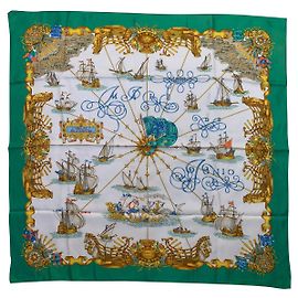 Sciarpa Hermès Voiles de Lumière in seta verde chiaro Verde chiaro