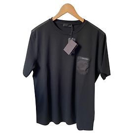 Camiseta Prada nova Preto