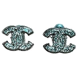 Chanel-CHANEL CC STRASS EARRINGS-Silver hardware