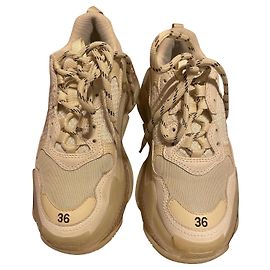 Balenciaga Triple S beige Beige