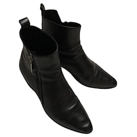 Saint Laurent-SAINT LAURENT classic black boot-Black
