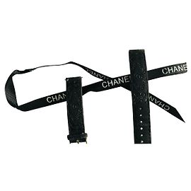 Chanel Pulseira de relógio de couro CC Preto Hardware prateado