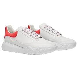 Alexander Mcqueen-Tennis Sneakers in White Leather-White