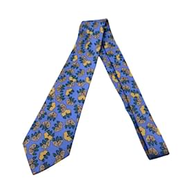 Hermès-Gravata de pescoço com estampa de flores de seda azul claro Hermes Paris 7288 EA-Azul