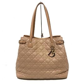 Dior Cannage-Stich Beige
