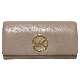 Michael Kors wallet Beige